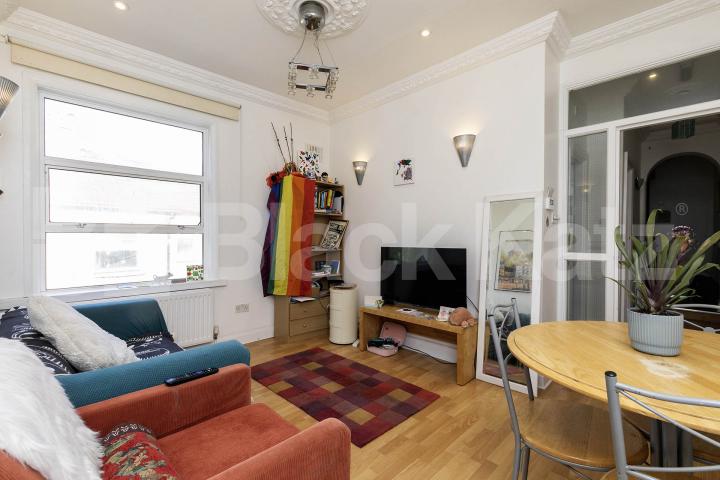 Modern Apartment Little Ealing Lane, South Ealing